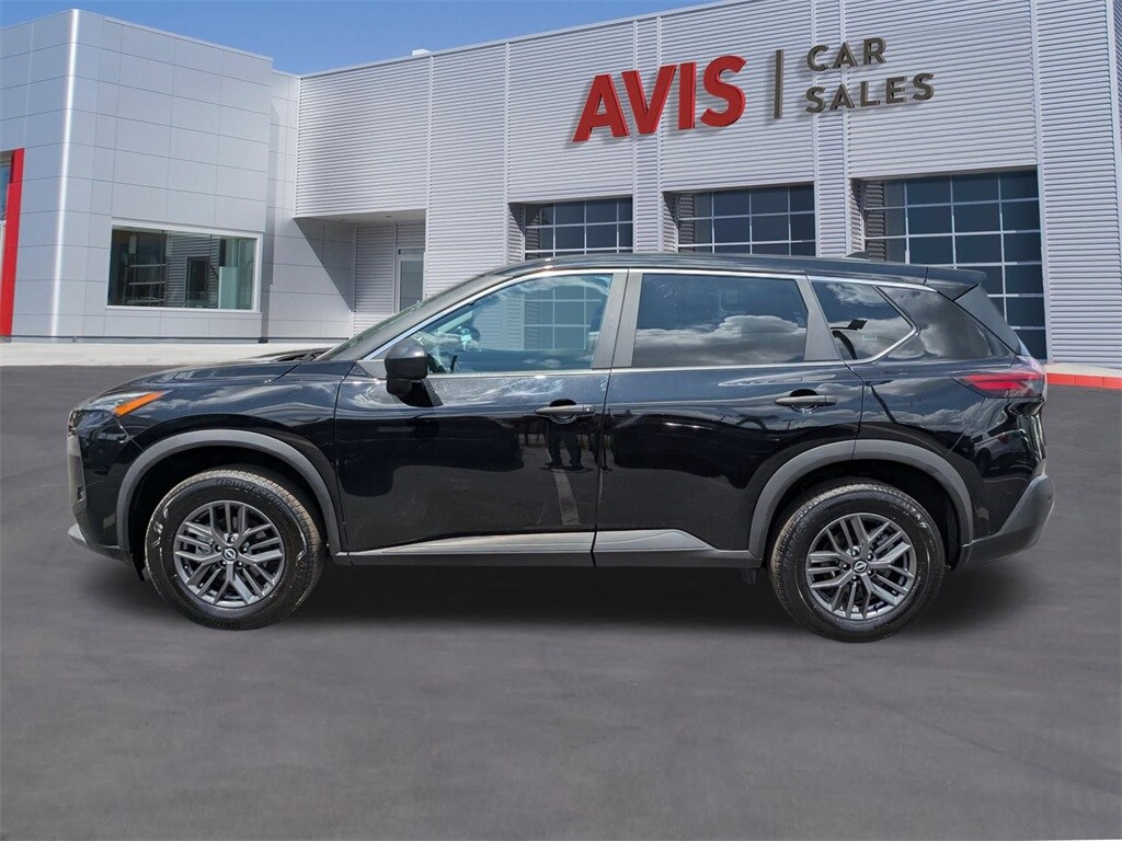 2023 Nissan Rogue S 10
