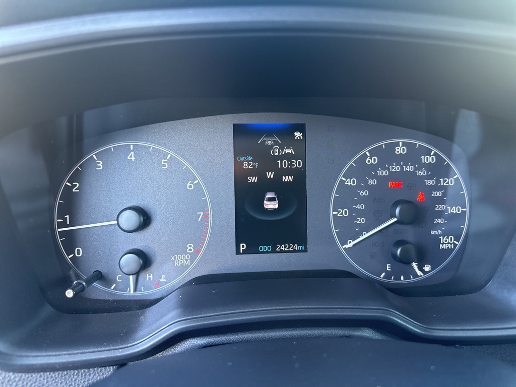 Thumbnail: 2024 Toyota Corolla - 22