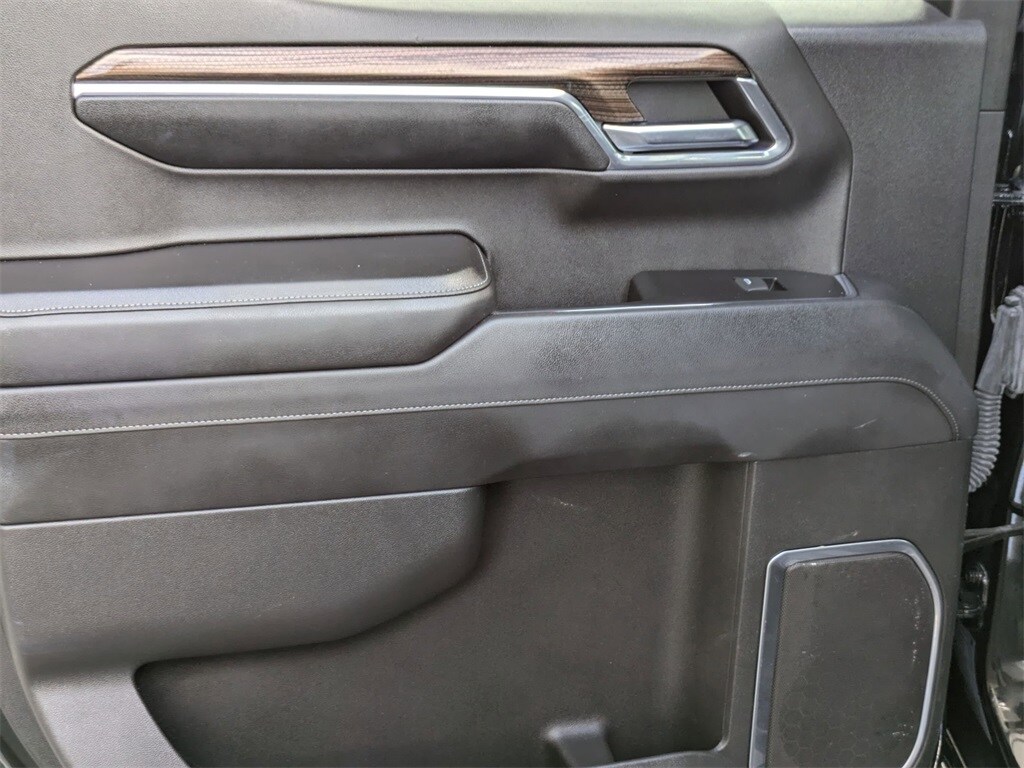 Thumbnail: 2024 Chevrolet Silverado 1500 - 21