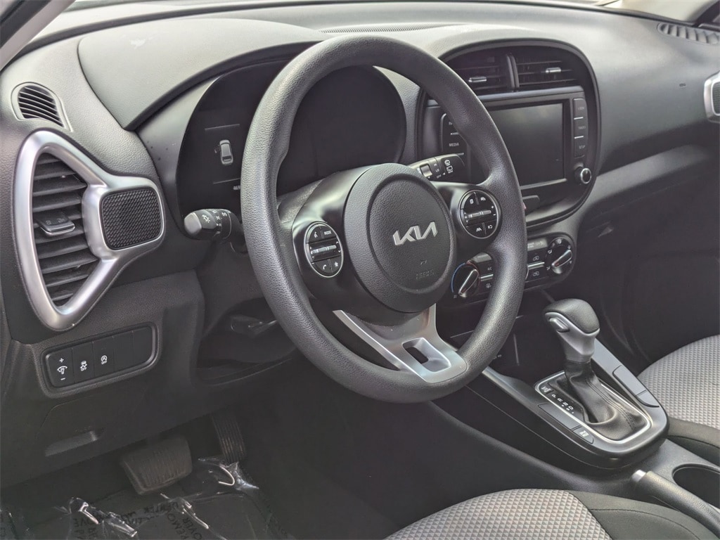 Thumbnail: 2023 Kia Soul - 14