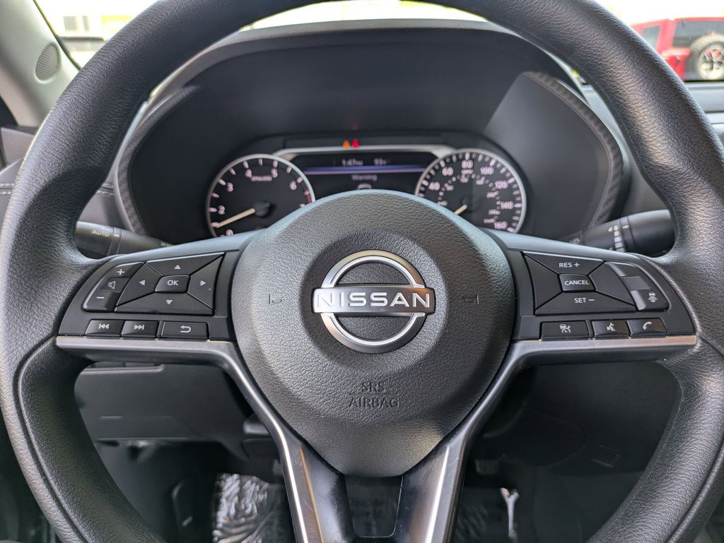 2025 Nissan Sentra SV - Photo 21