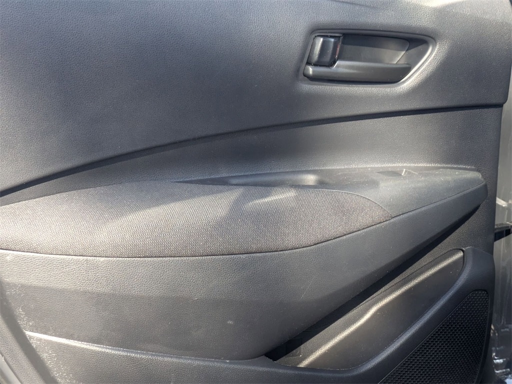 Thumbnail: 2025 Toyota Corolla - 26