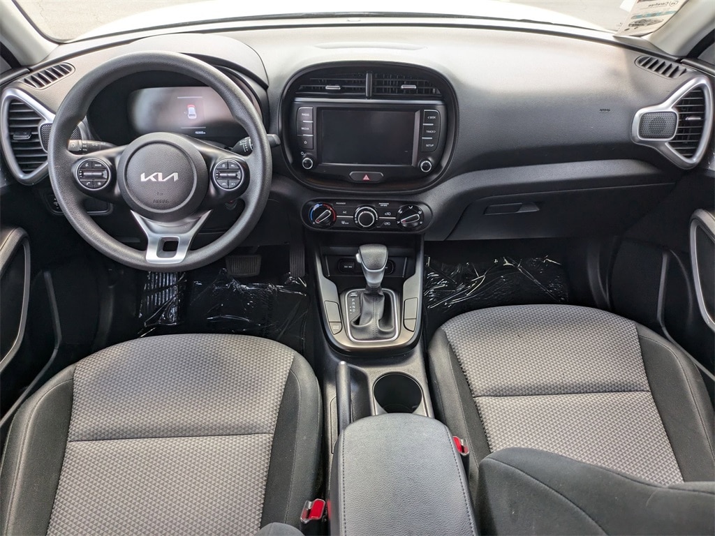 Thumbnail: 2023 Kia Soul - 24