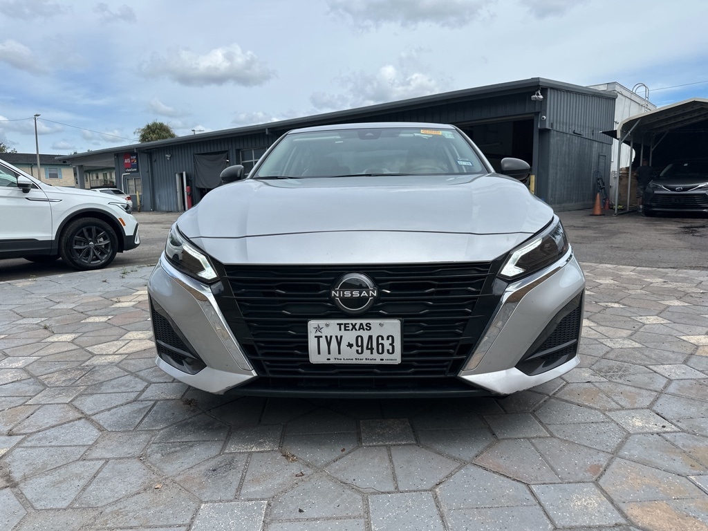 Thumbnail: 2024 Nissan Altima - 2