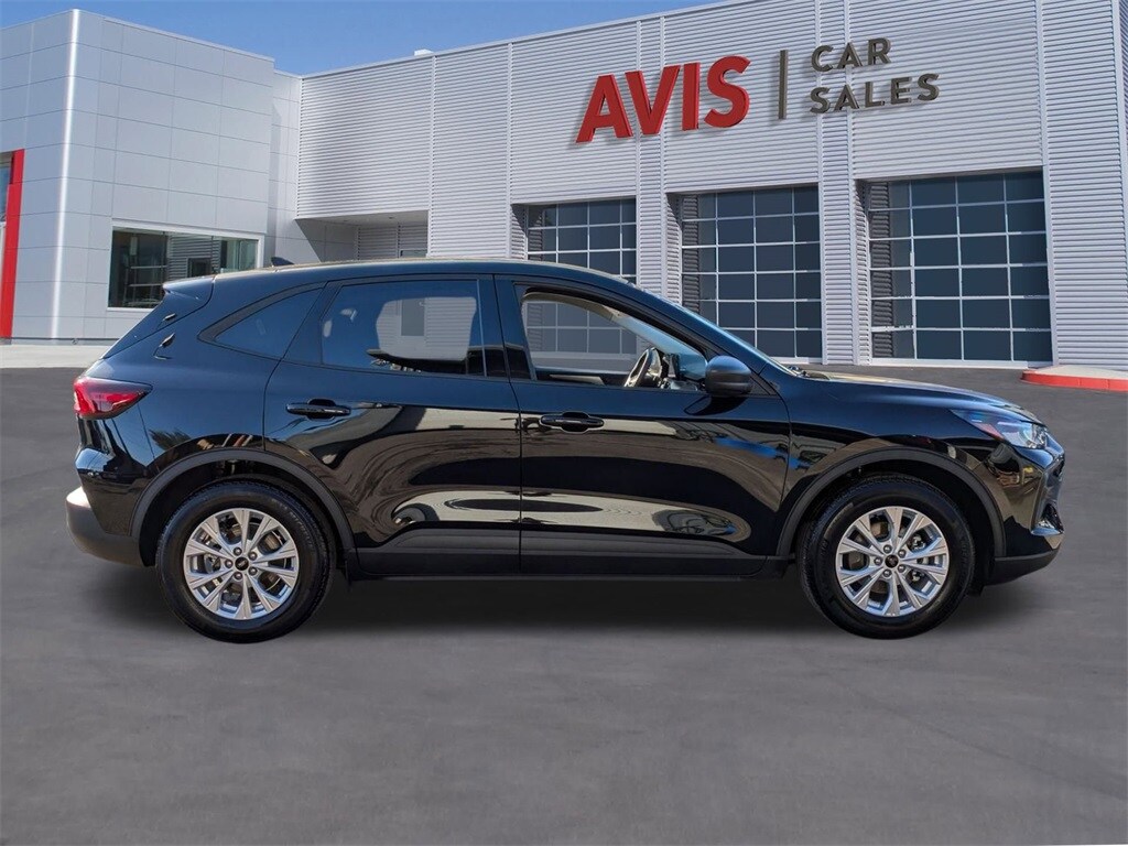 2025 Ford Escape Active photo 4