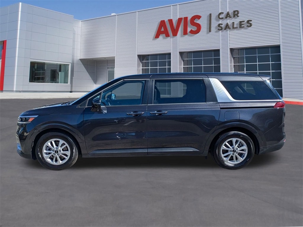 Thumbnail: 2024 Kia Carnival - 10