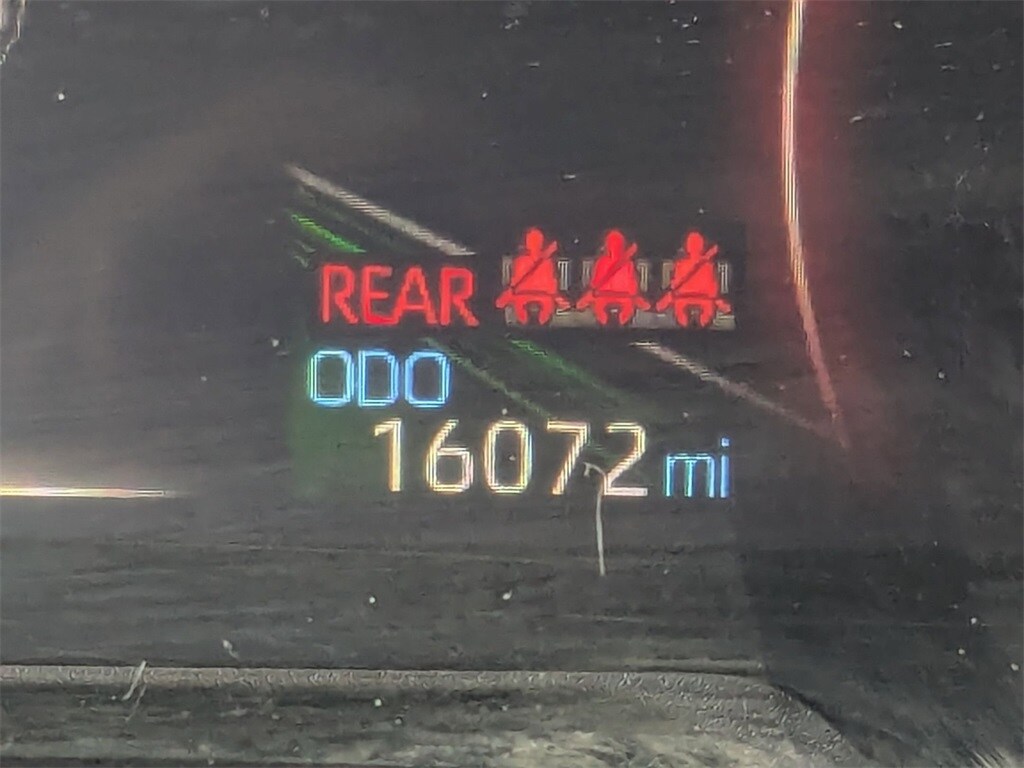 Thumbnail: 2025 Toyota RAV4 - 16