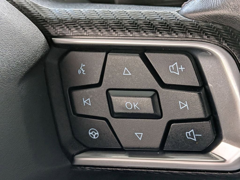 Thumbnail: 2025 Ford Mustang - 25