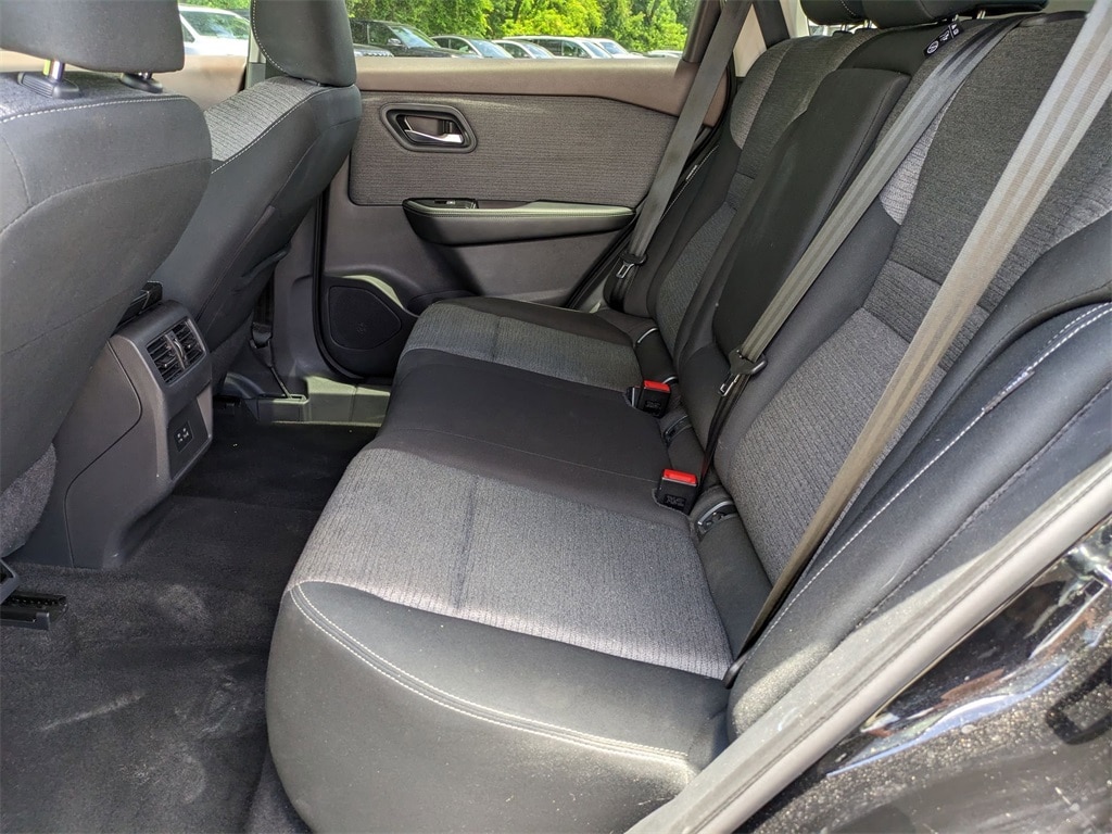 Thumbnail: 2023 Nissan Rogue - 29