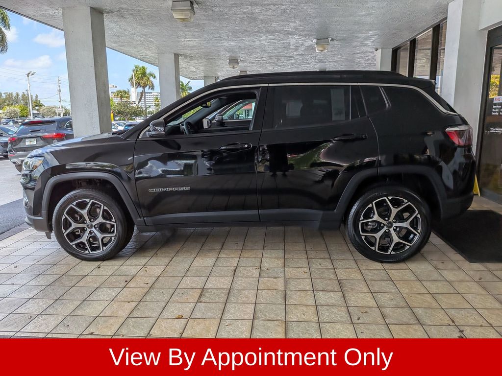 Thumbnail: 2025 Jeep Compass - 9
