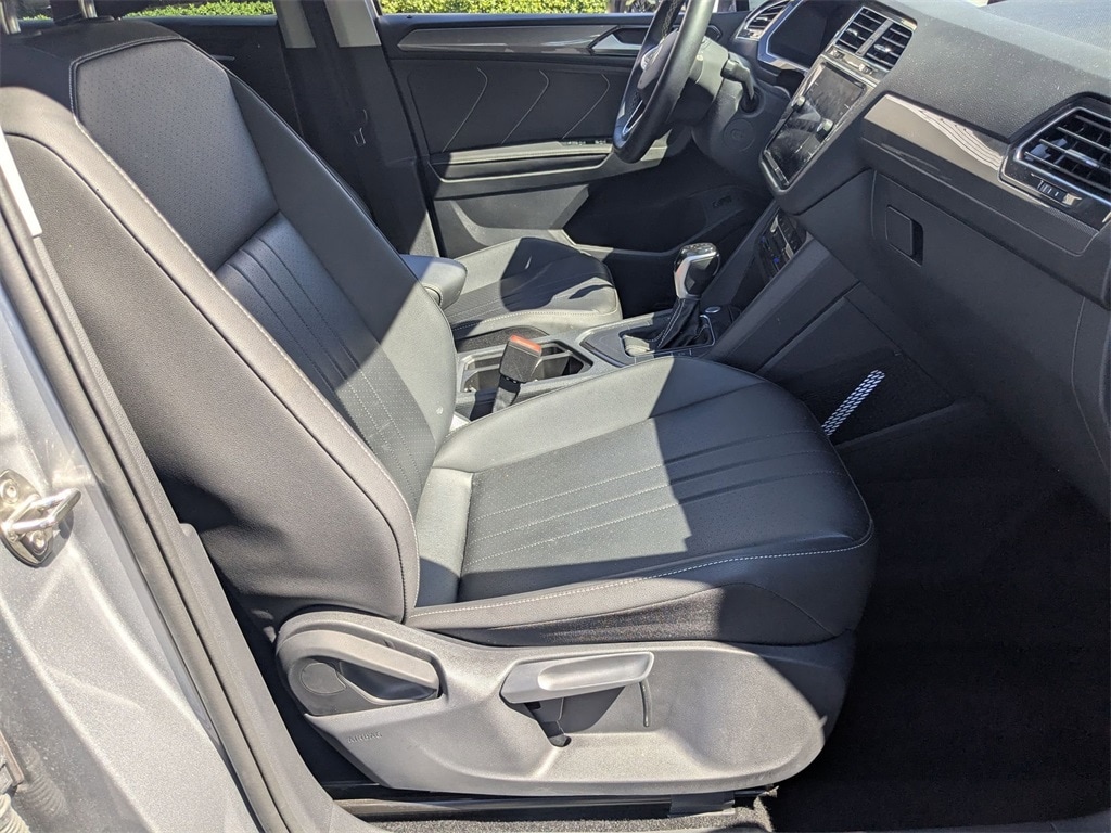 Thumbnail: 2024 Volkswagen Tiguan - 31