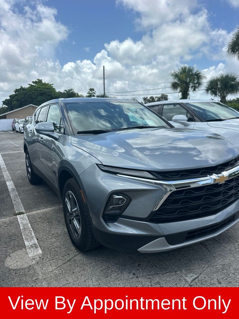 Thumbnail: 2025 Chevrolet Blazer - 7