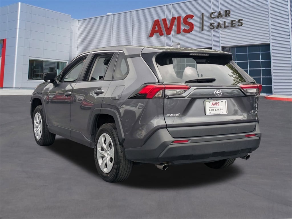Thumbnail: 2024 Toyota RAV4 - 10