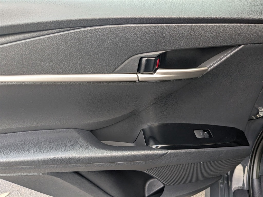 Thumbnail: 2025 Toyota Camry - 23