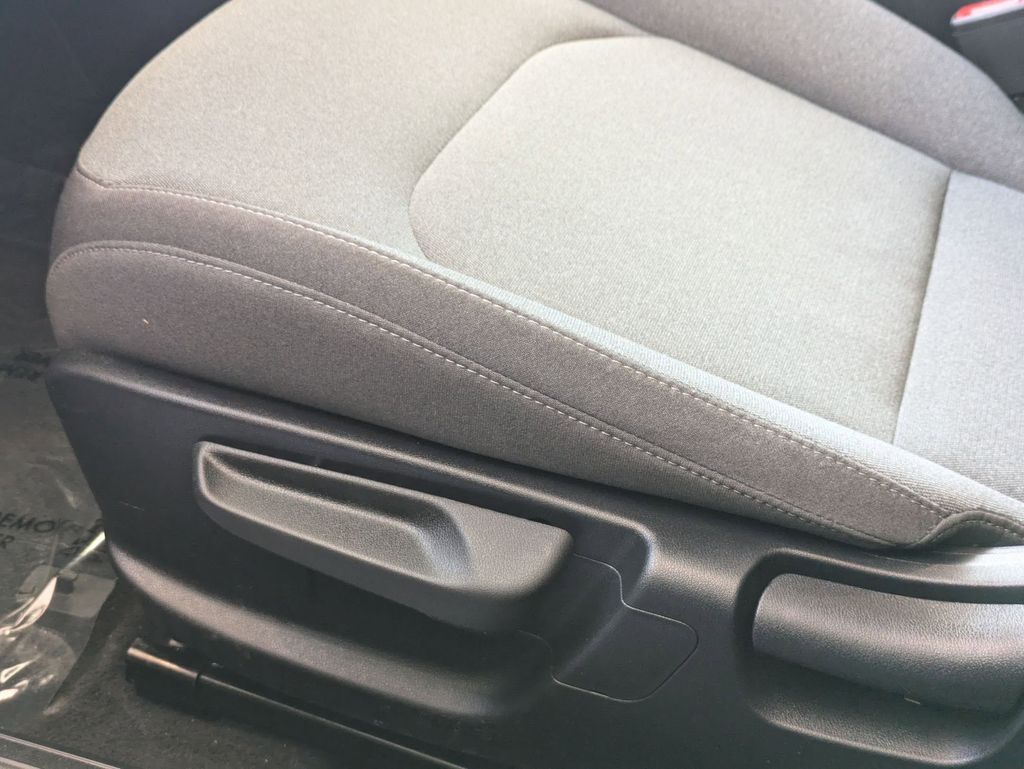 Thumbnail: 2025 Kia K4 - 15