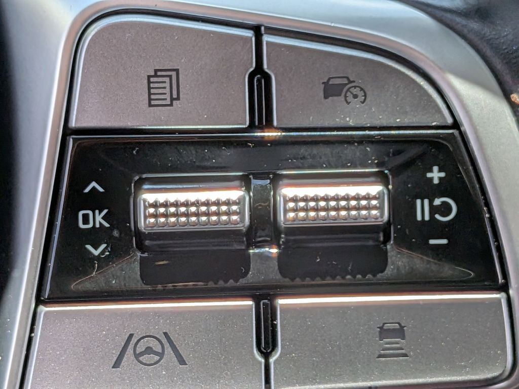 Thumbnail: 2025 Kia Telluride - 28