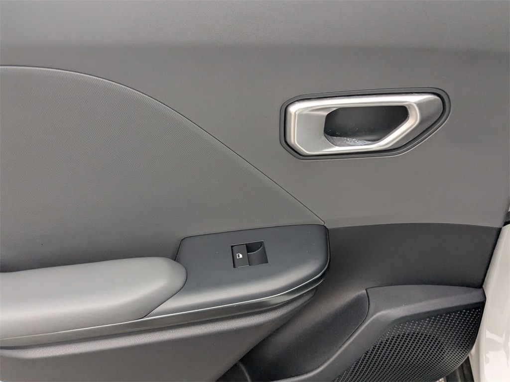 Thumbnail: 2025 Kia K4 - 23