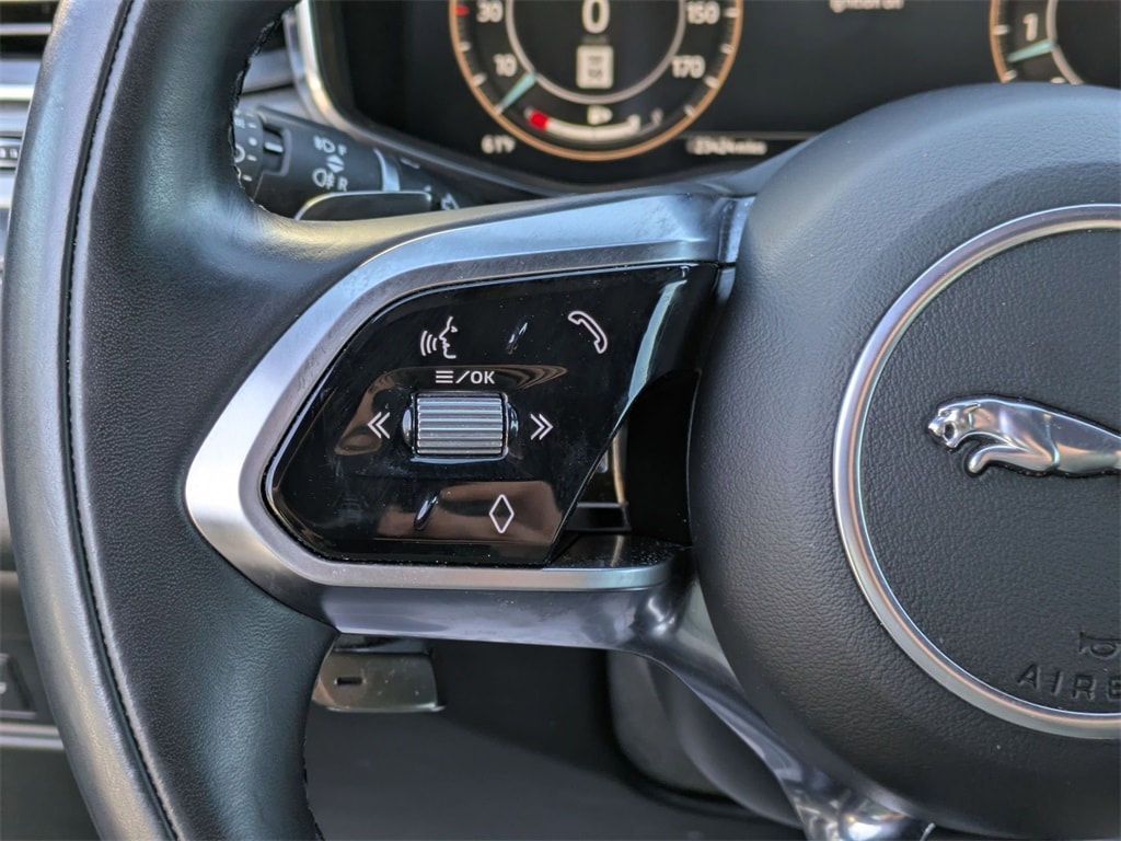 Thumbnail: 2024 Jaguar F-Pace - 15