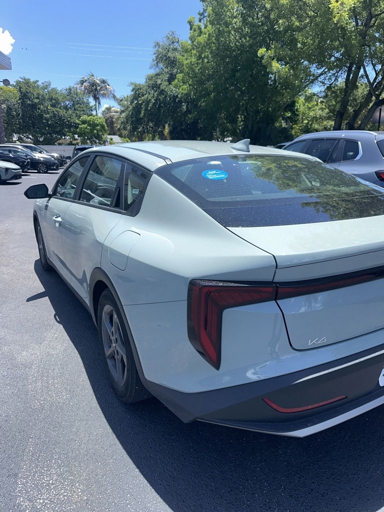 Thumbnail: 2025 Kia K4 - 9