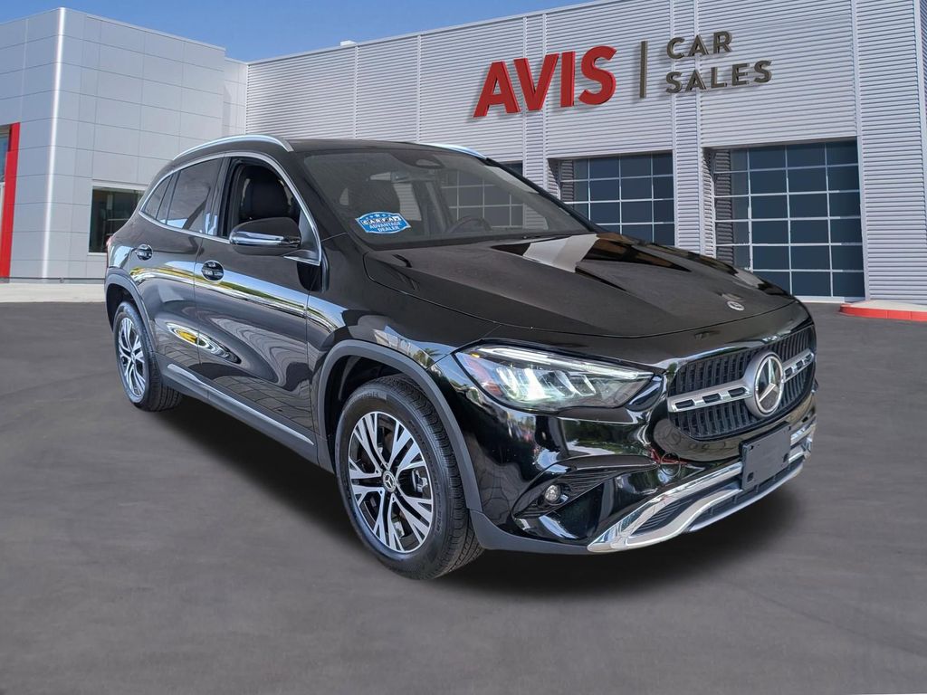2025 Mercedes-Benz GLA GLA250 - Photo 3