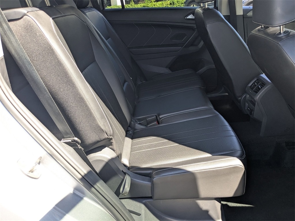 Thumbnail: 2024 Volkswagen Tiguan - 28