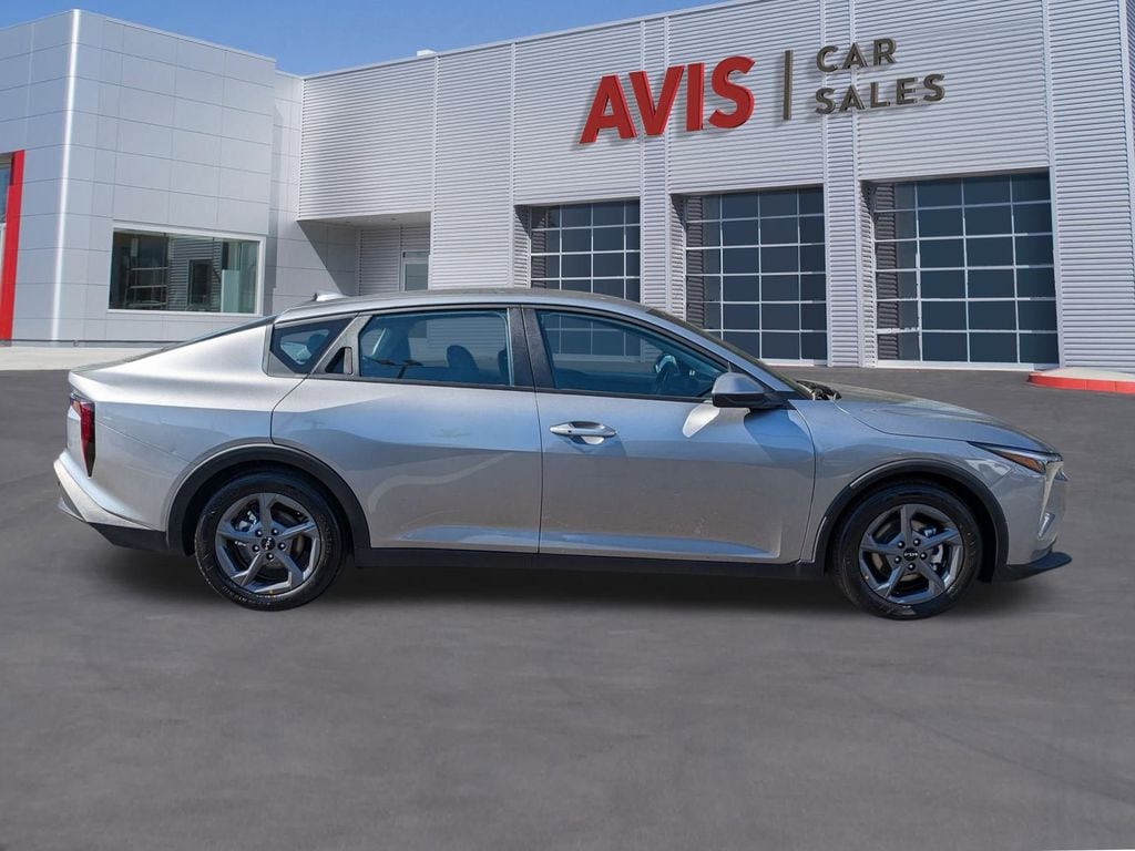 Thumbnail: 2025 Kia K4 - 5