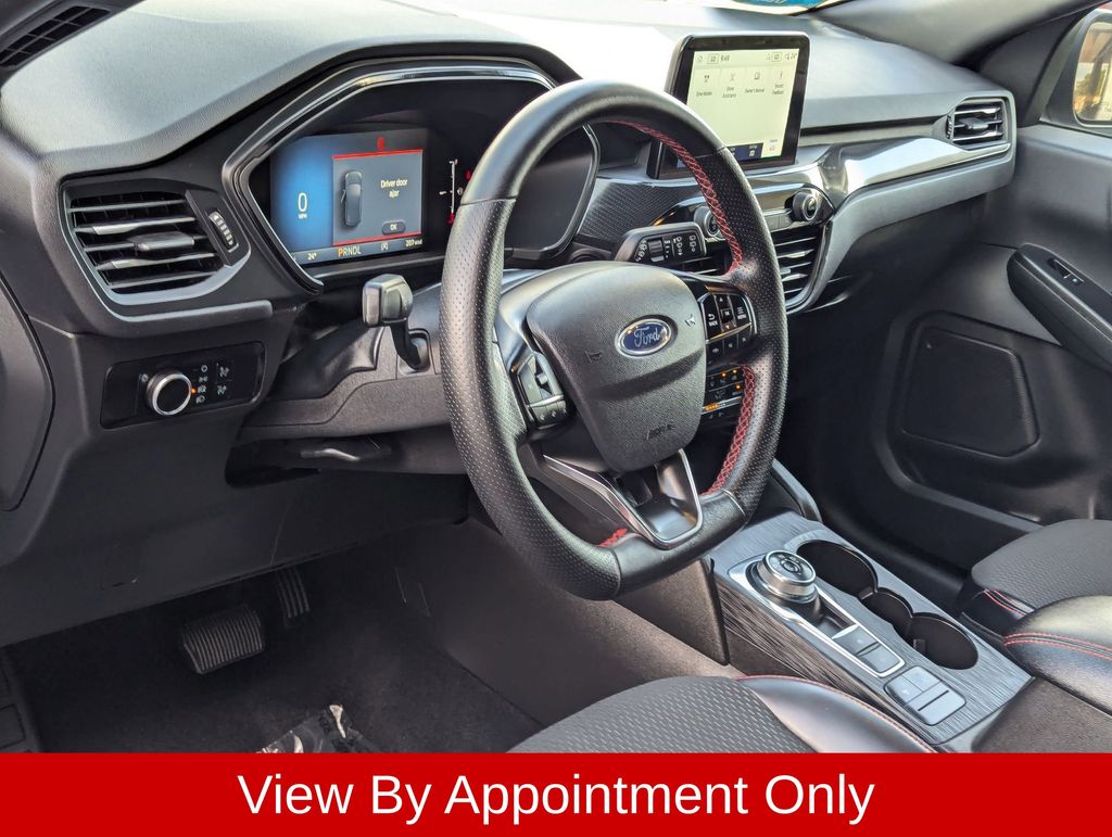 Thumbnail: 2025 Ford Escape - 15