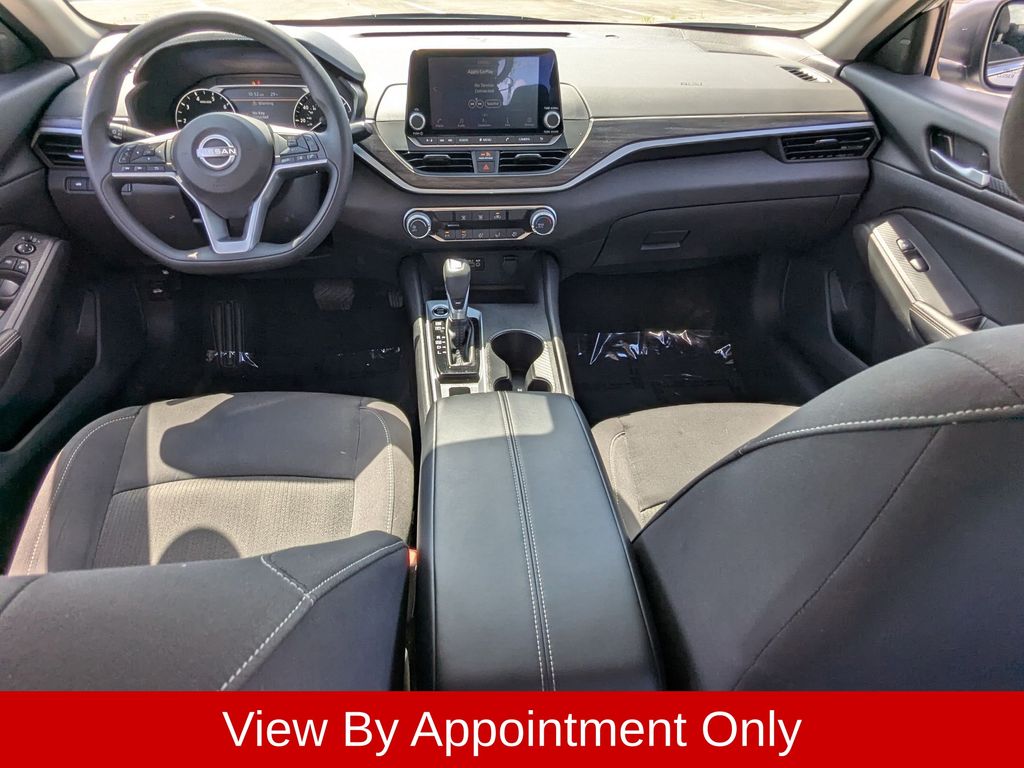 Thumbnail: 2025 Nissan Altima - 26