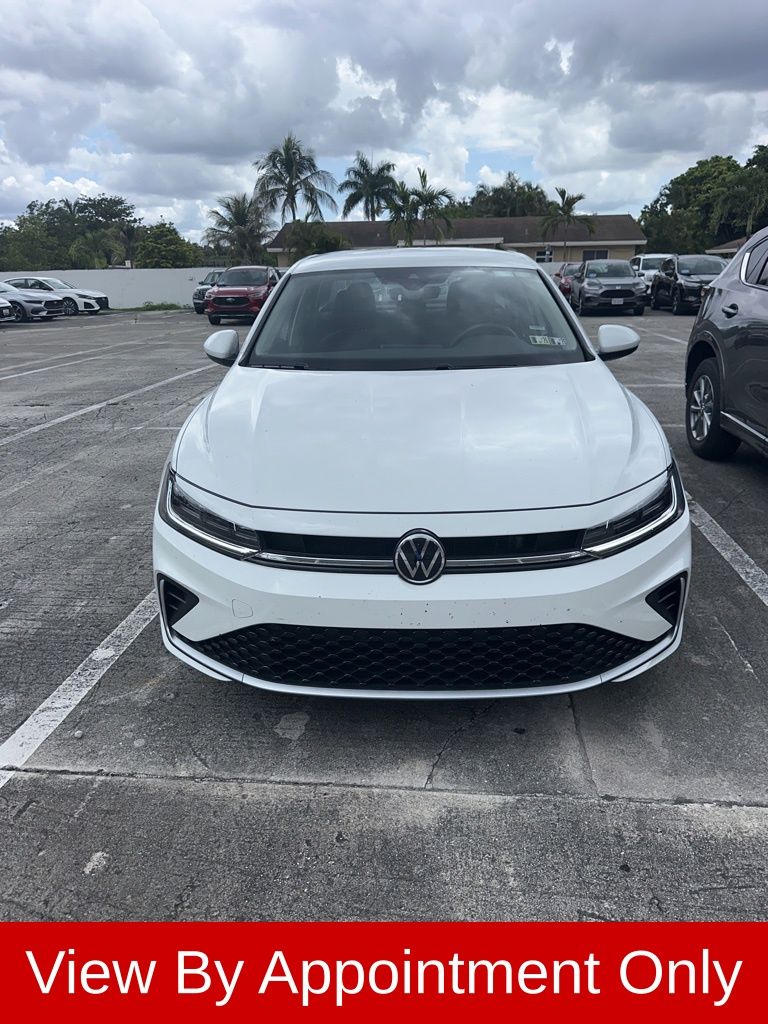 Thumbnail: 2025 Volkswagen Jetta - 2