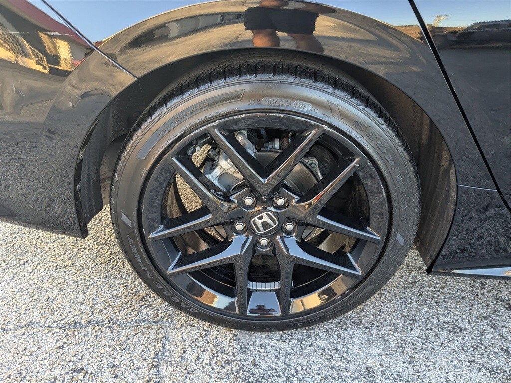 Thumbnail: 2025 Honda Civic - 32