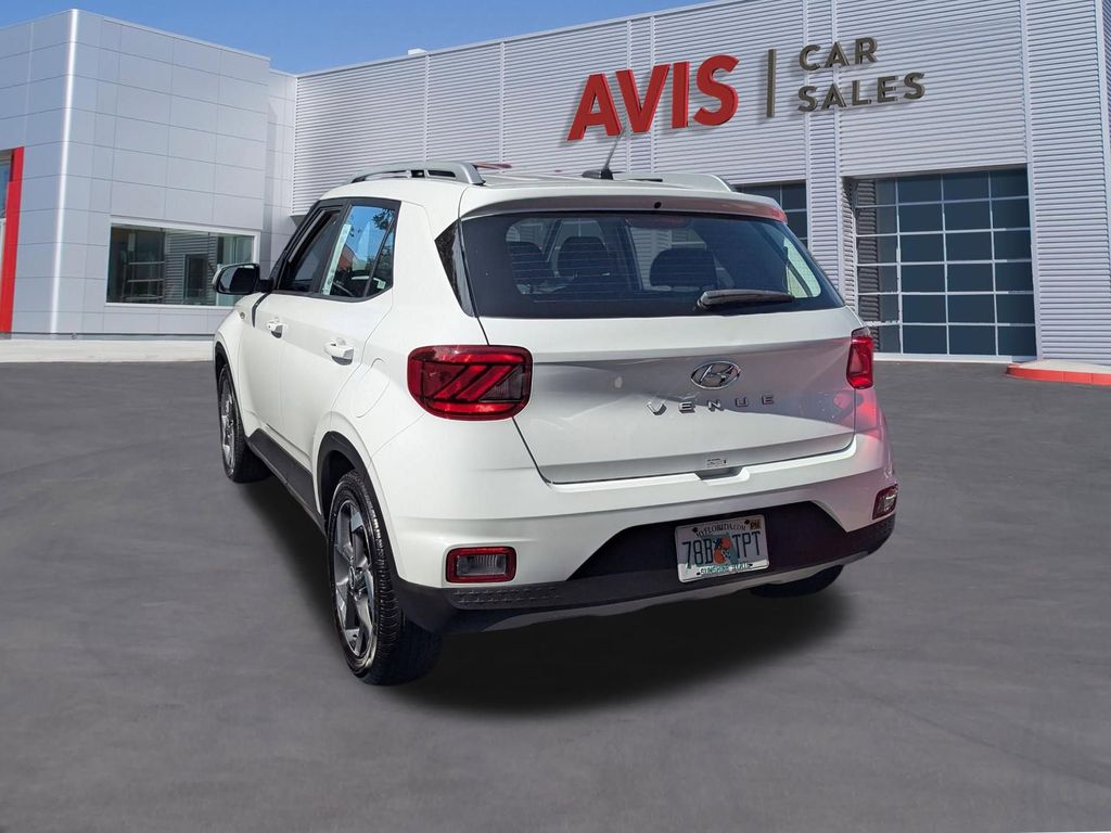 Thumbnail: 2025 Hyundai Venue - 5