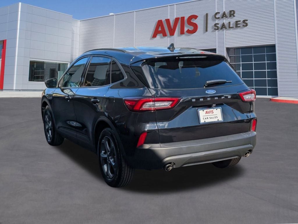 Thumbnail: 2025 Ford Escape - 9