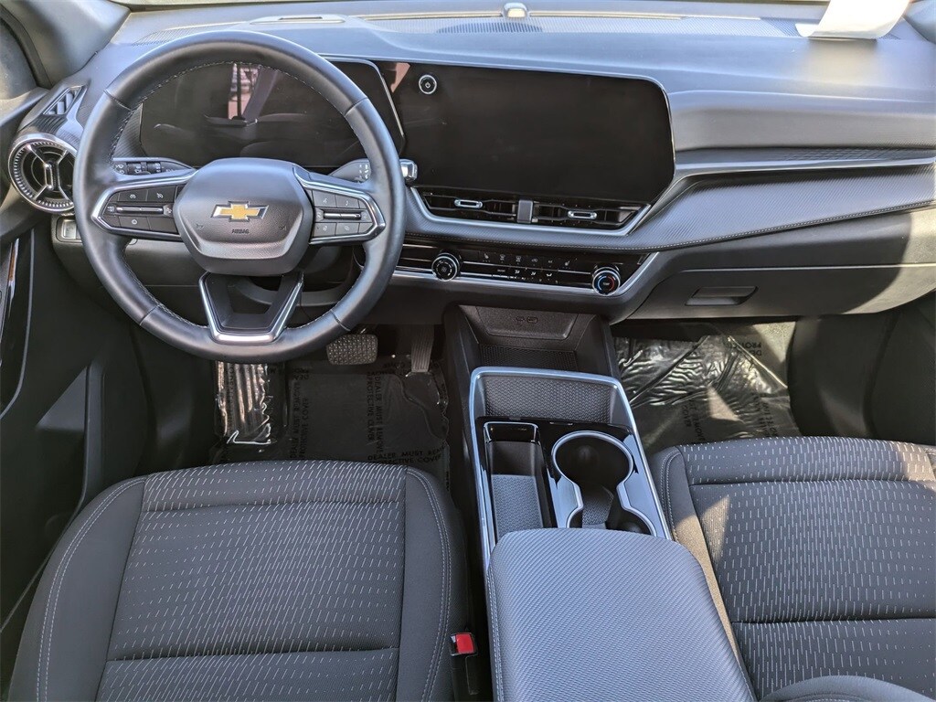 Thumbnail: 2025 Chevrolet Equinox - 24