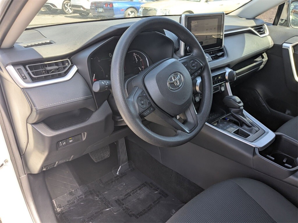 Thumbnail: 2025 Toyota RAV4 - 13