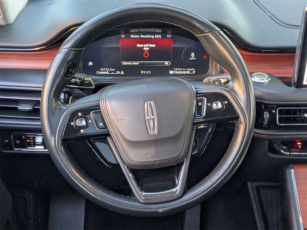 Thumbnail: 2023 Lincoln Aviator - 25