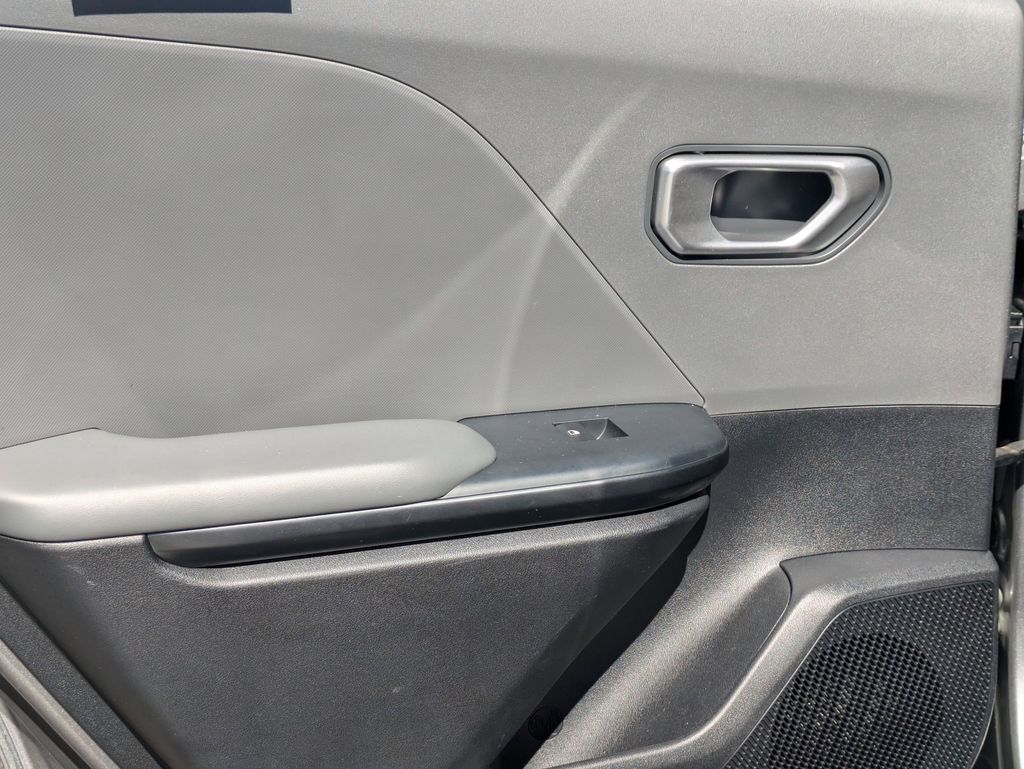 Thumbnail: 2025 Kia K4 - 25