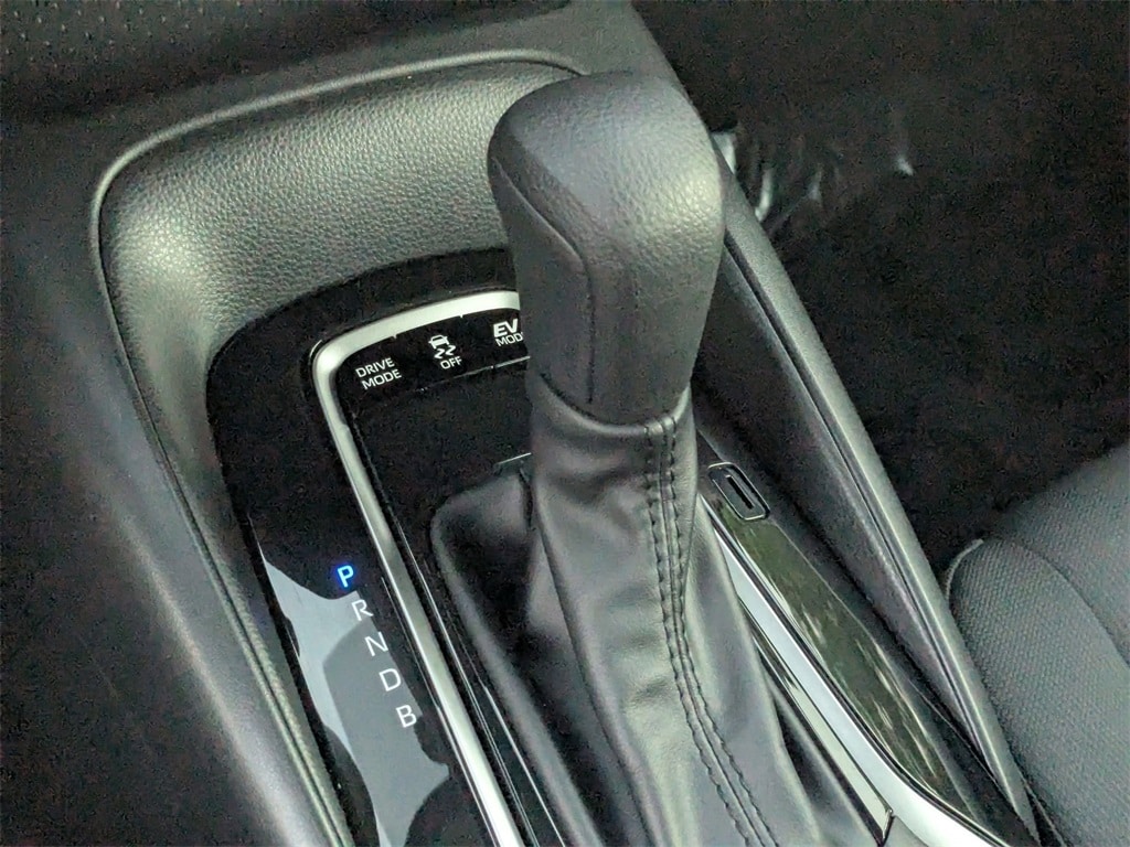 Thumbnail: 2025 Toyota Corolla - 17