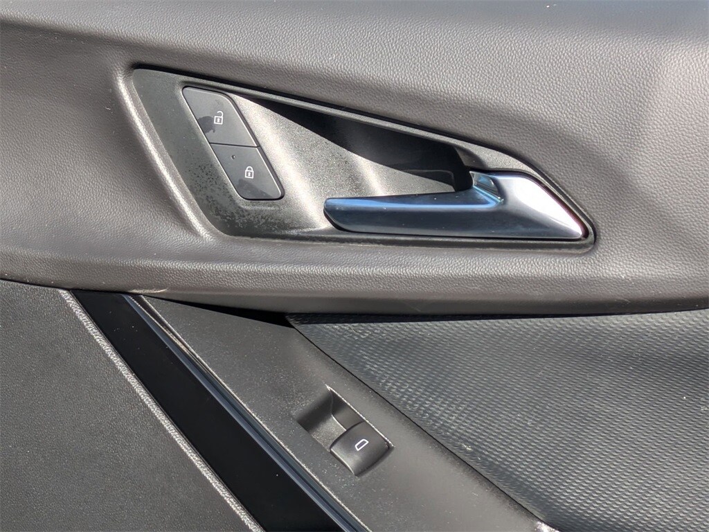 Thumbnail: 2025 Chevrolet Equinox - 33