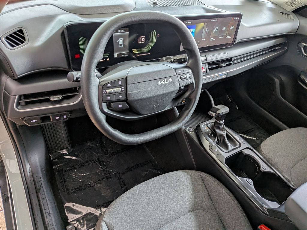 Thumbnail: 2025 Kia K4 - 13