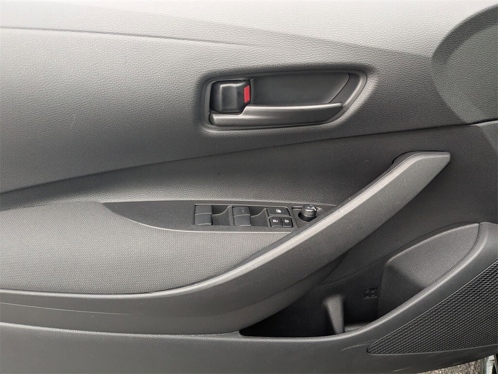 Thumbnail: 2025 Toyota Corolla - 14