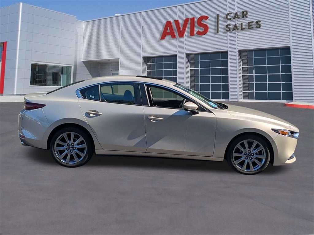 Thumbnail: 2025 Mazda Mazda3 - 4