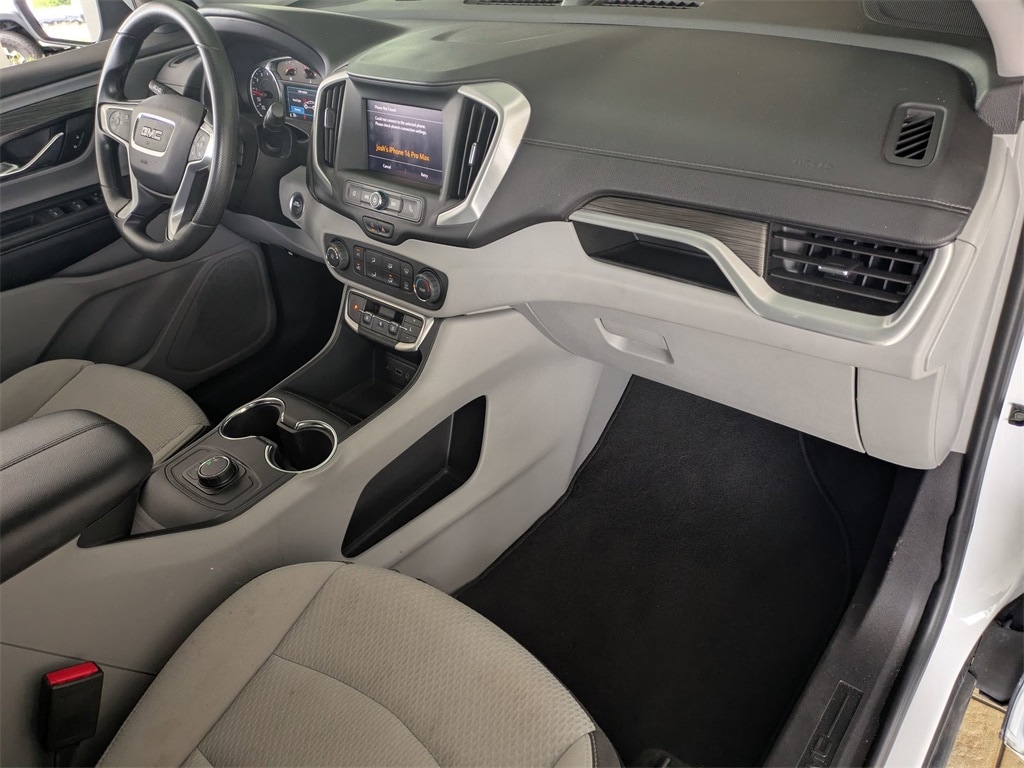 Thumbnail: 2024 GMC Terrain - 33