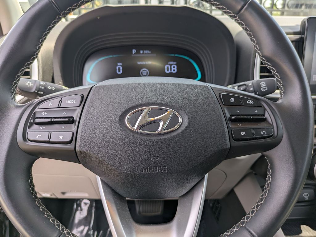 Thumbnail: 2025 Hyundai Venue - 21