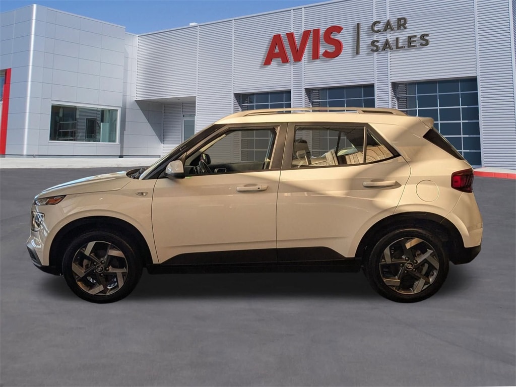 Thumbnail: 2025 Hyundai Venue - 11