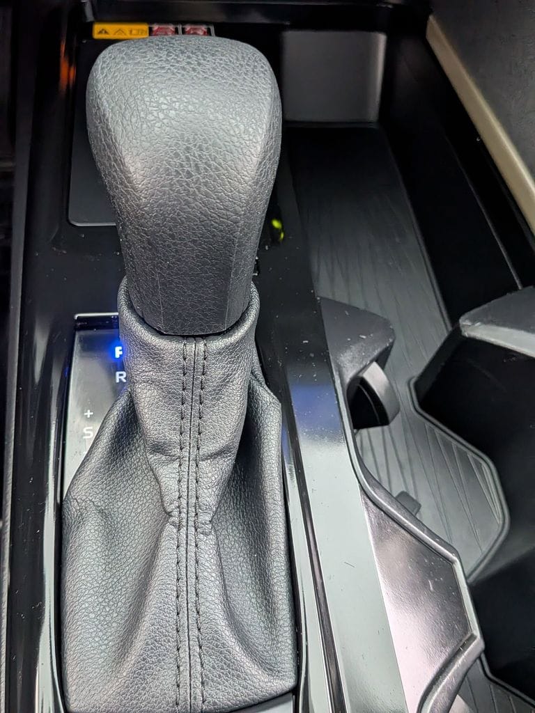 Thumbnail: 2025 Toyota Camry - 17