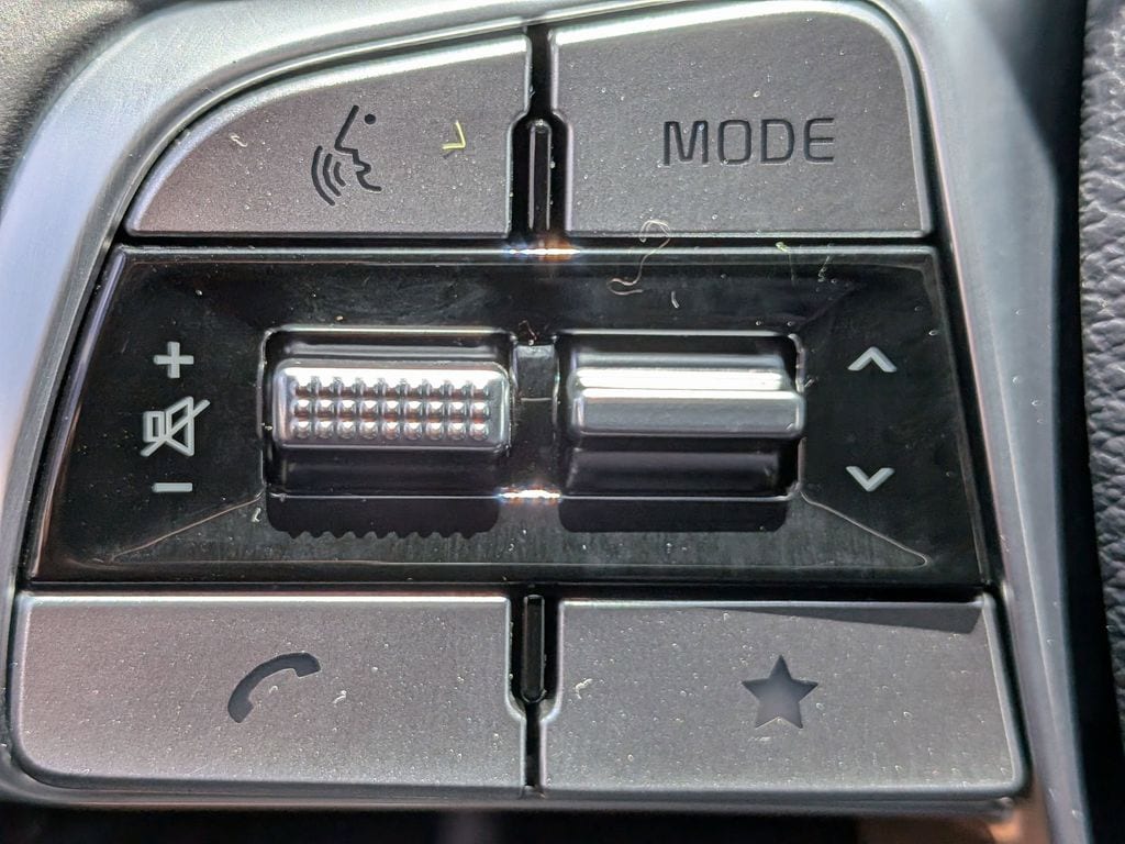 Thumbnail: 2025 Kia Telluride - 24