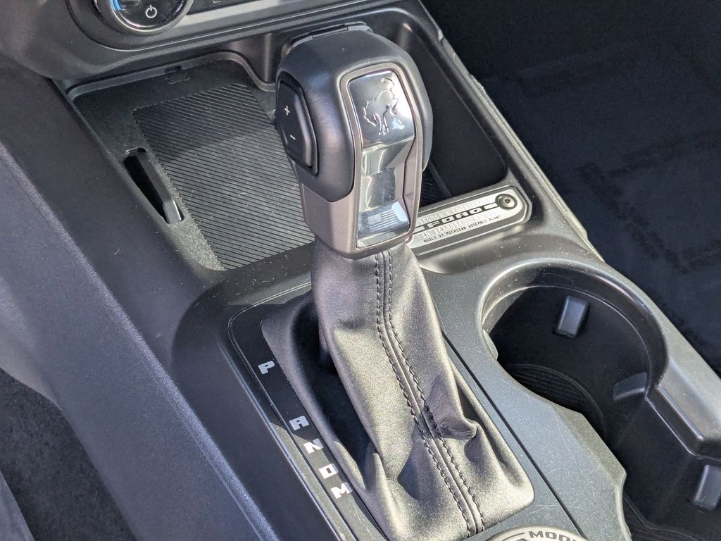 Thumbnail: 2025 Ford Bronco - 17