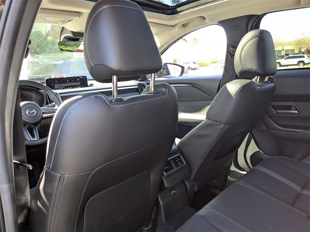 Thumbnail: 2025 Mazda CX-50 - 23