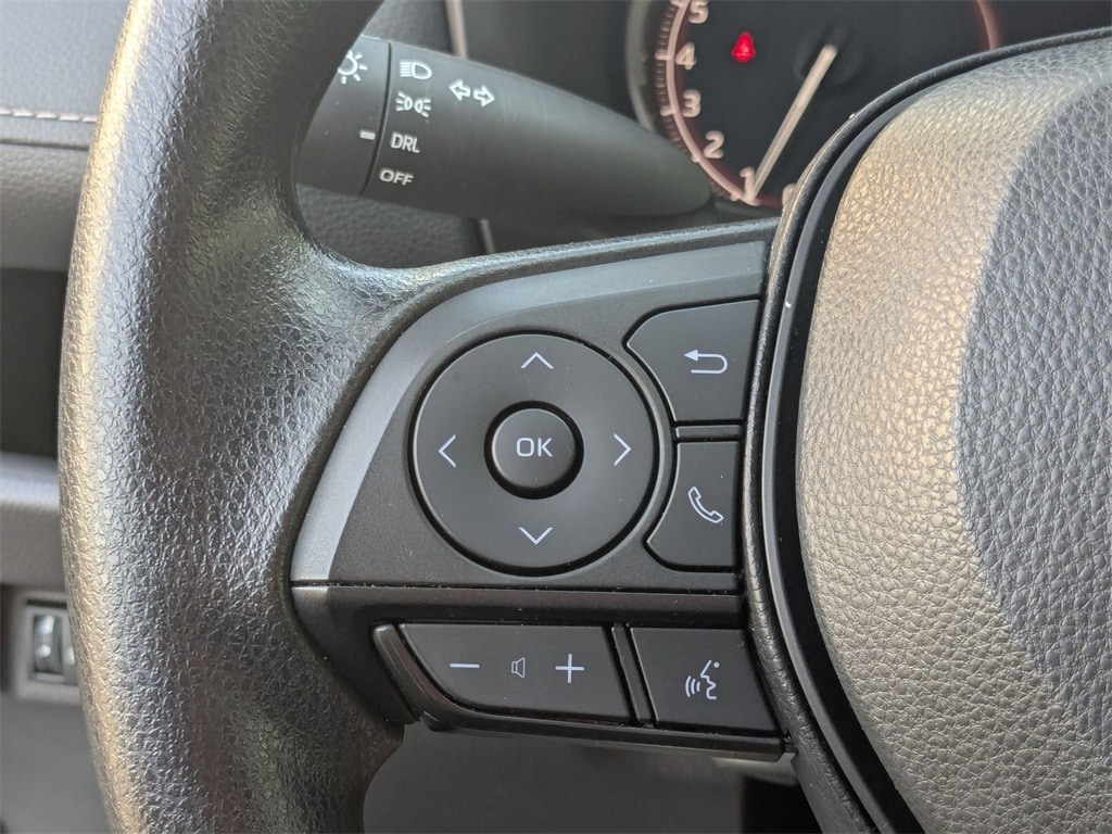 Thumbnail: 2025 Toyota RAV4 - 25