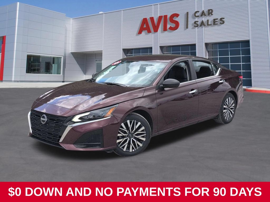 Thumbnail: 2025 Nissan Altima - 1